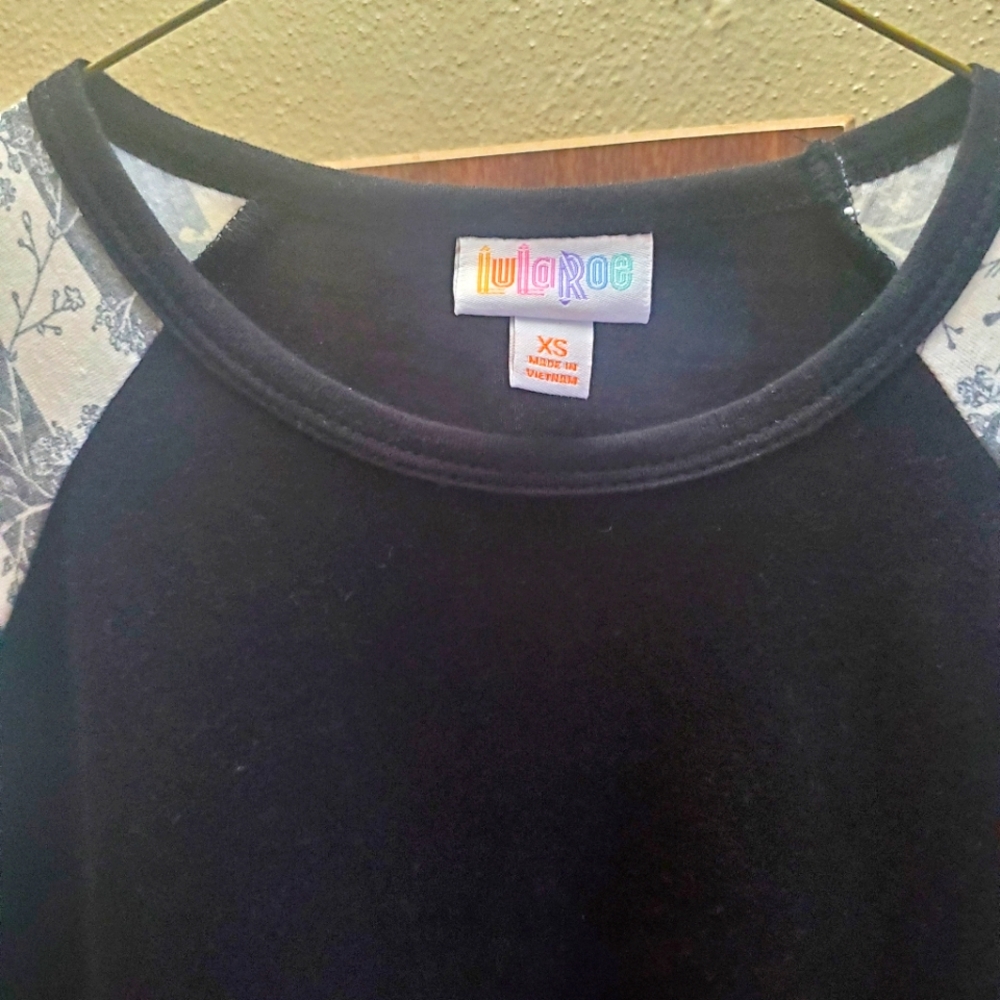 Lularoe Randy XS - Picture 3 of 4